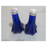 PAIR VTG COBALT BLUE S/P SHAKERS