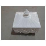 WESTMORELAND OLD QUILT MILKGLASS CANDY DISH