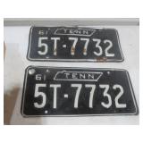 PAIR VTG 1961 TN LICENSE PLATES