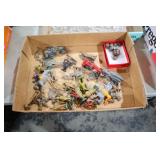 VITNAGE ARMY FIGURES, CANNONS, BALLS, MISC
