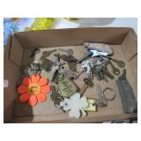 VINTAGE KEY COLLECTION
