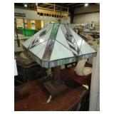 LEADED PURPLE/GRN  GLASS TABLE LAMP