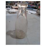 VTG SOUTHERN DAIRY GLASS MILK JAR
