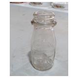 VTG SEALTEST HALF PINT GLASS MILK JAR
