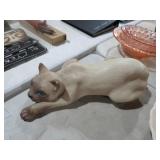 RESIN STYLE CAT STATUE