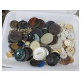 COLLECTIONOF ANTIQUE BUTTONS