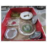 COLLECTION OF VINTAGE ASH TRAYS