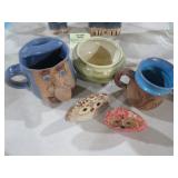 POTTERY & STONEWARE OWLS & FACE MUG COLL