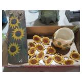 SUNFLOWER NAPKIN RINGS & SM PITCHER / CREAMER