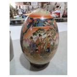 LARGE CERAMIC ORIENTAL SCENE FIGURALS ON STAND