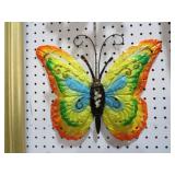 METAL HANGING BUTTERFLY