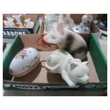 VTG CERAMIC PIG, CAT & EGG