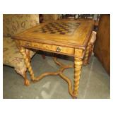 NICE 1 DWR CHECKER/CHESS BOARD TABLE