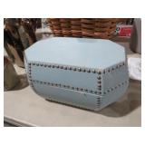 NEAT BLUE  LIFT TOP BOX WITH PLEATS
