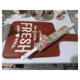 PAINTED WOOD BREAD BOARD & ROLLING PIN