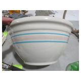 LARGE OVERSIZE #14  USA MIXING BOWL