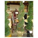RESIN/PLASTER PLANTER W/ TOPAIRY TREE