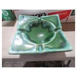 MARIETTA  MODERN GREEN CERAMIC ASHTRAY