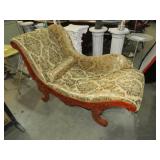 UNIQUE WOOD CARVED FAINTING COUCH