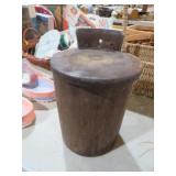 ANTIQUE WOOD SALT BOX