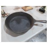 9 INCH CAST IRON SKILLET