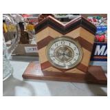 HANDMADE WOOD BASE CLOCK