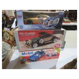 COLLECTIBLE STOCK CAR, CLASSIC CAR,MOBILE WRECKER