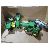 COLL OF JOHN DEERE TRACTORS, JEEP, DIE CAST ITEMS