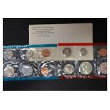1970 SMS P&D UNC SET 40% HALF DOLLAR