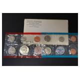 1970 SMS P&D UNC SET 40% HALF DOLLAR