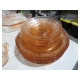 16 PCS PINK DEPRESSION BOWLS & PLATES