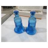 VTG BLUE LIBERTY BELL S/P SHAKERS