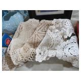 6 VIN CROCHET DOILIES,