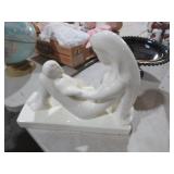 HAEGER MOTHER AND CHILD STATUE