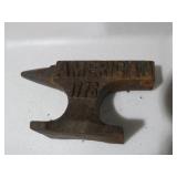 AMERICAN 1776 CAST IRON ANVIL