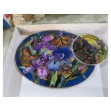COLL OF IRIS FLOWER DECOR (SUNCATCHERS)BUTTERFLIES