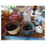 COLLECTION OF POTTERY