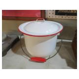 RED & WHITE GRANITEWARE POT WITH LID