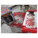 3 FITZ & FLOYD TRAYS AND BUDWEISER BEER STEIN
