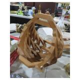 PICNIC TIME  COUNTRY BASKET