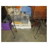 METAL PLANT STAND