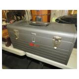 VINTAGE CRAFTSMAN METAL TOOLBOX