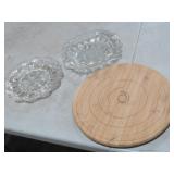 2 VINTAGE GLASS EGG PLATTERS, WOOD LAZY SUSAN