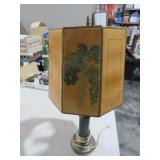 VTG BRASS BASED MC STYLE TABLE LAMP SHADE