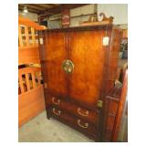 WHITE CHERRY FINISH ORIENTAL STYLE 2DR/2 DO CHEST