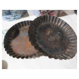 2 VTG METAL PIE TINS