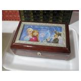 FROZEN MUSIC BOX