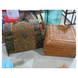 HINGED WICKER & WOOD WOVEN RATTAN BOXES