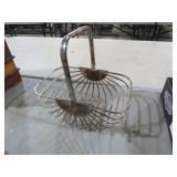 VTG SILVER PLATED BREAD BASKET