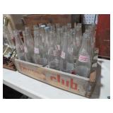VTG & WOOD TOWNE CLUB WOOD DRINK CRATE & BOTTLES